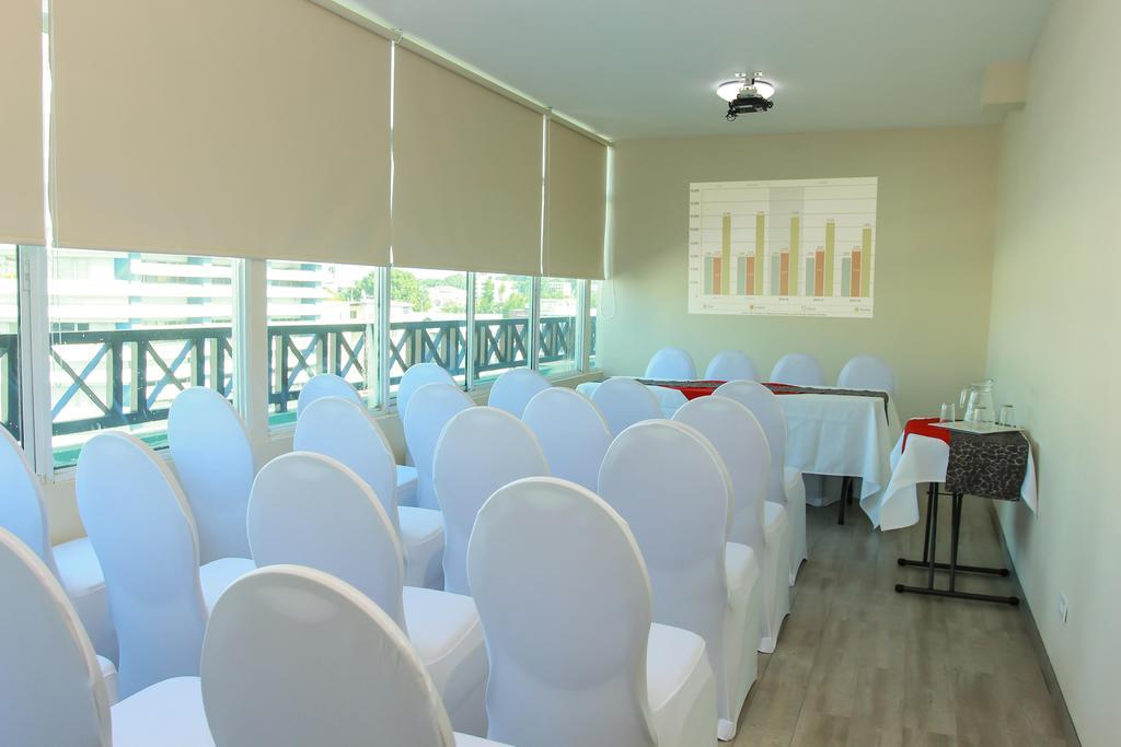 Hotel Bahia Suites Панама Сити Екстериор снимка